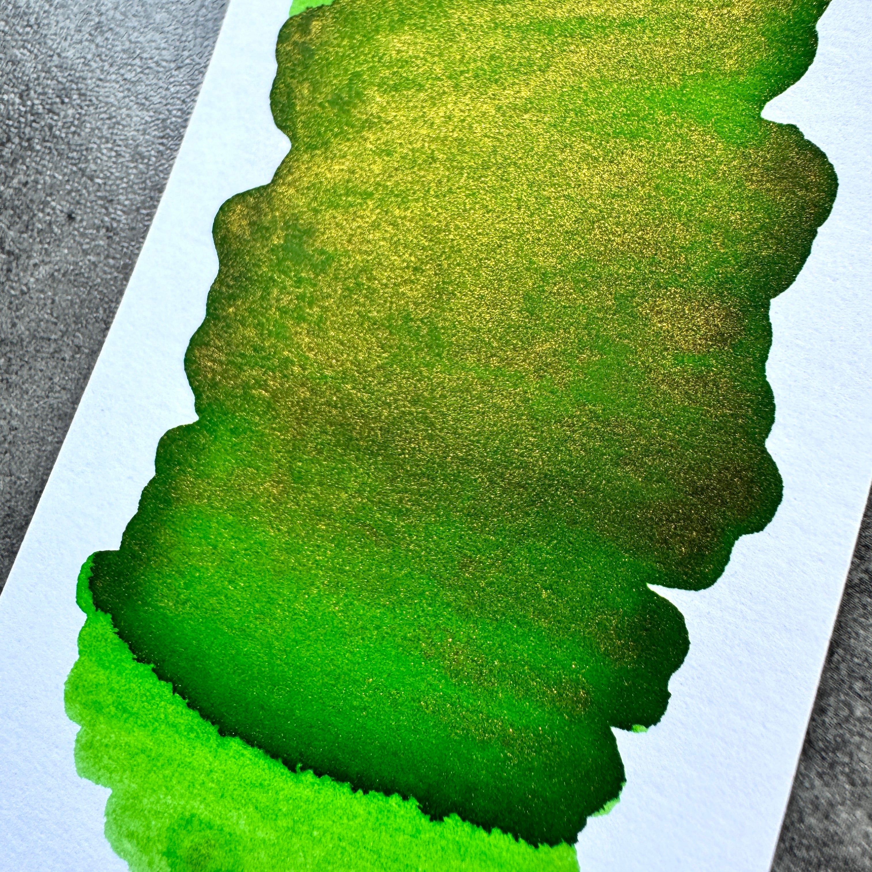 Venom Viper Bright Green Shimmering Bottled Fountain Pen Ink by Shanghai Stationary Netherlands