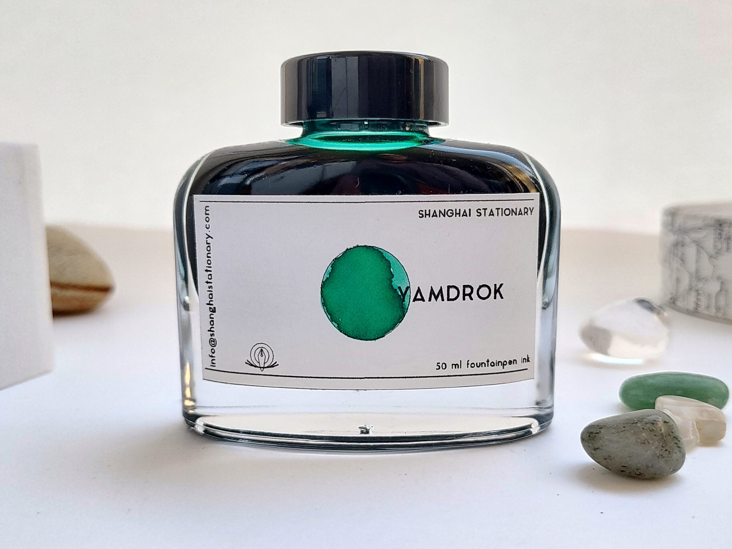 Yamdrok is a emerald green coloured fountain pen ink made by Shanghai stationary in the Netherlands 