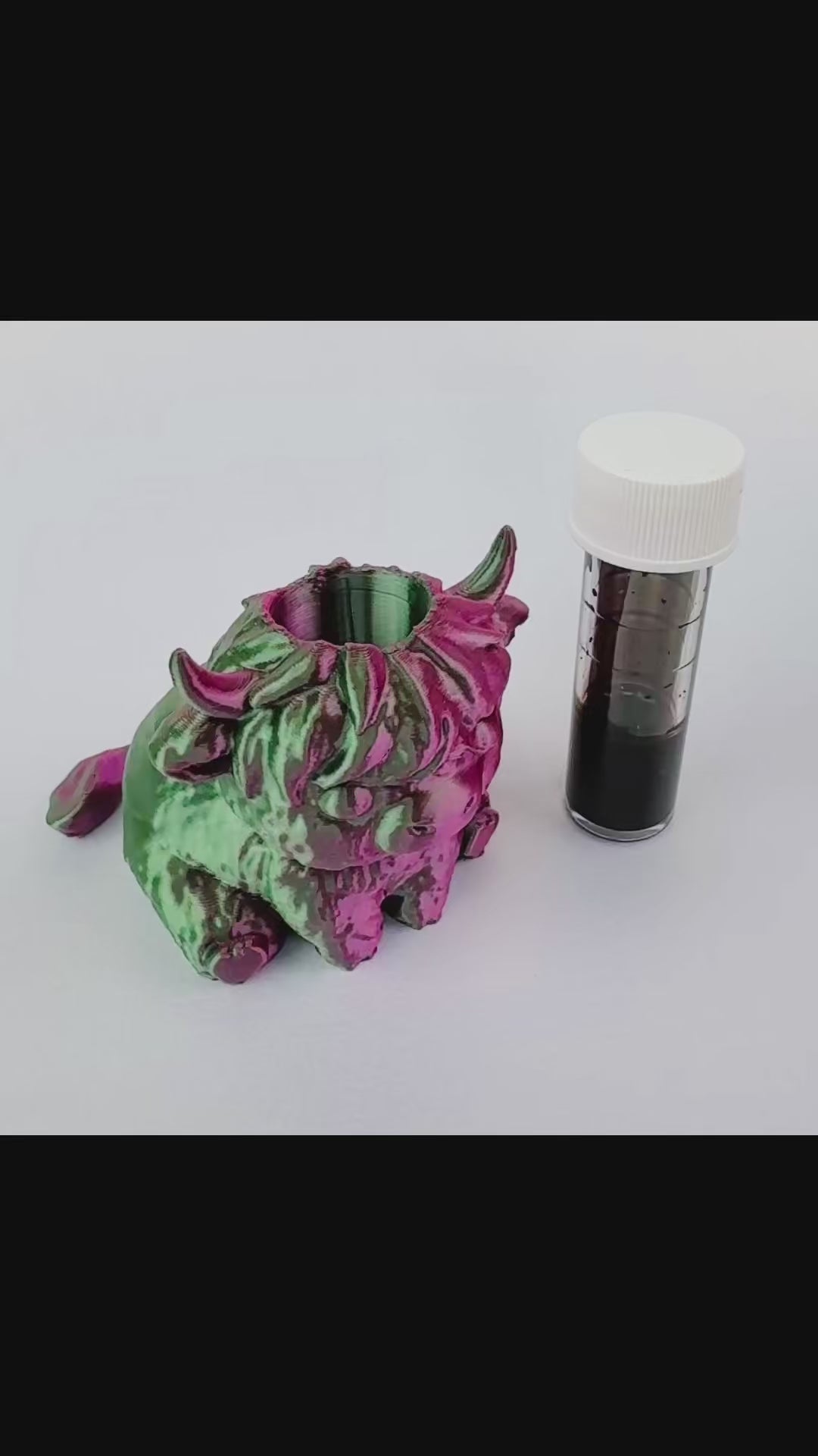 Fountain Pen Ink Vial Holders - Ink Buddies Cute & Colourful 3D Printed Ink Swatch Desk Accessory